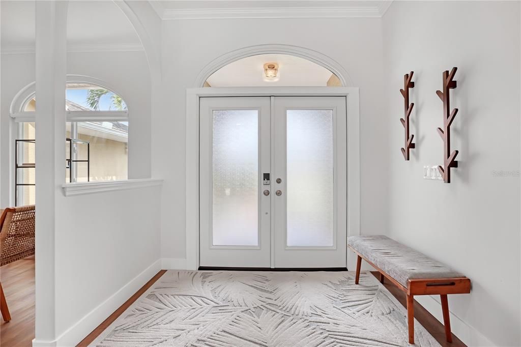 Active With Contract: $977,000 (4 beds, 2 baths, 2463 Square Feet)