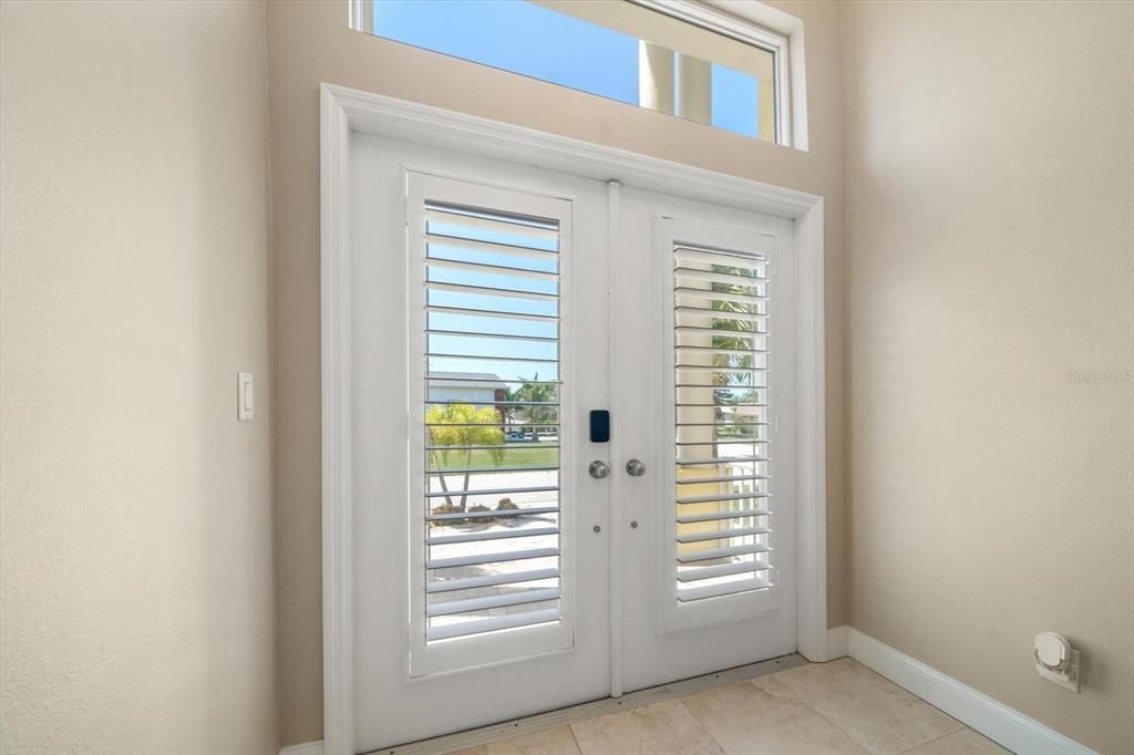 For Sale: $1,390,000 (4 beds, 3 baths, 2612 Square Feet)