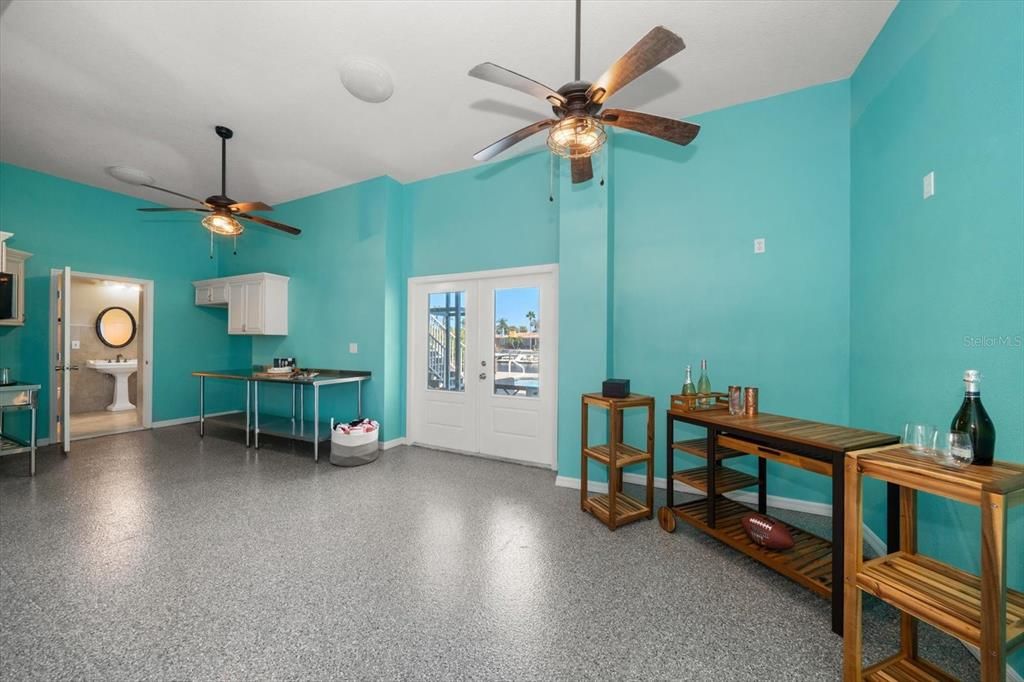 For Sale: $1,390,000 (4 beds, 3 baths, 2612 Square Feet)