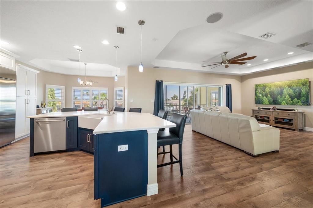 For Sale: $1,390,000 (4 beds, 3 baths, 2612 Square Feet)