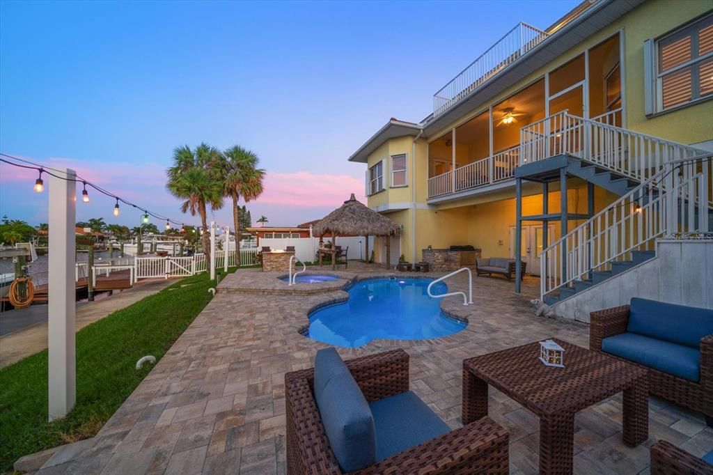 For Sale: $1,390,000 (4 beds, 3 baths, 2612 Square Feet)