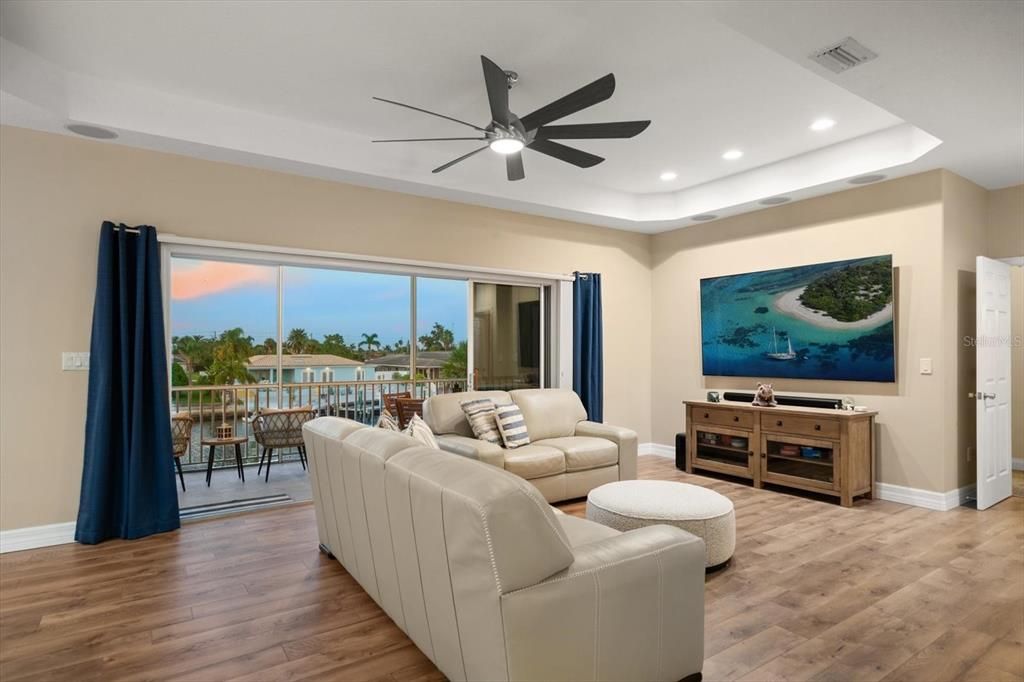 For Sale: $1,390,000 (4 beds, 3 baths, 2612 Square Feet)