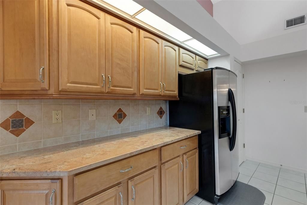 Active With Contract: $450,000 (4 beds, 2 baths, 2829 Square Feet)