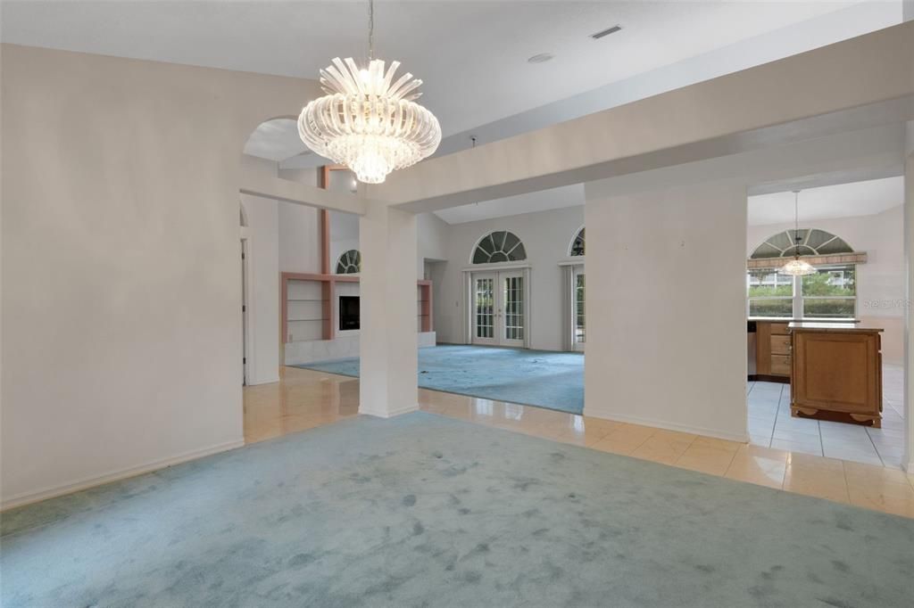 Active With Contract: $450,000 (4 beds, 2 baths, 2829 Square Feet)