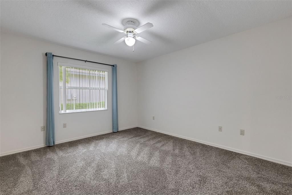 Active With Contract: $450,000 (4 beds, 2 baths, 2829 Square Feet)