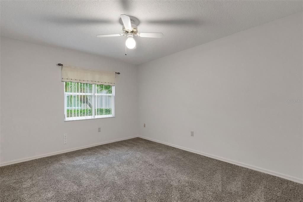 Active With Contract: $450,000 (4 beds, 2 baths, 2829 Square Feet)