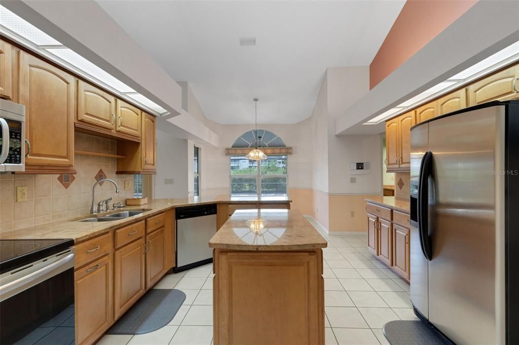 Active With Contract: $450,000 (4 beds, 2 baths, 2829 Square Feet)