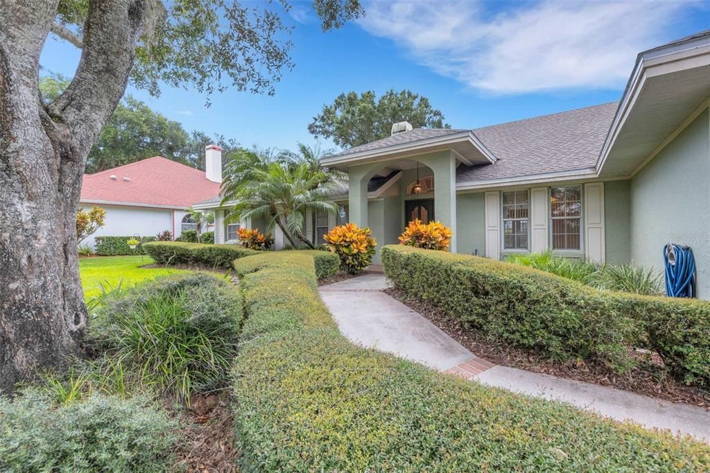 Active With Contract: $450,000 (4 beds, 2 baths, 2829 Square Feet)