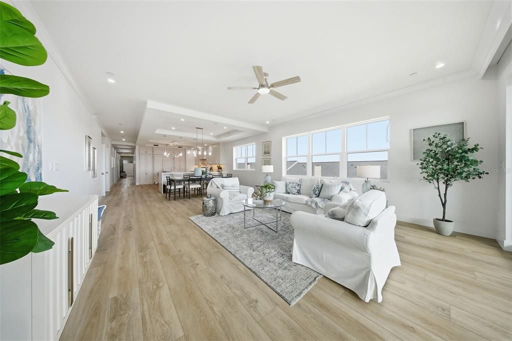 На продажу: $10,675,000 (4 спален, 3 ванн, 3126 Квадратных фут)