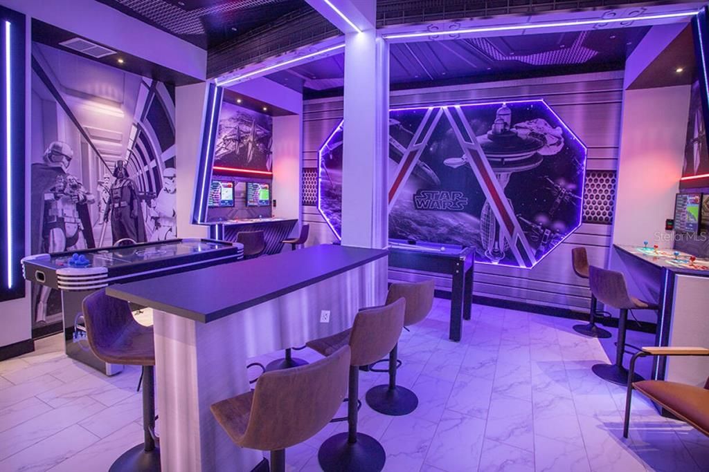 For Sale: $1,150,000 (7 beds, 5 baths, 3994 Square Feet)