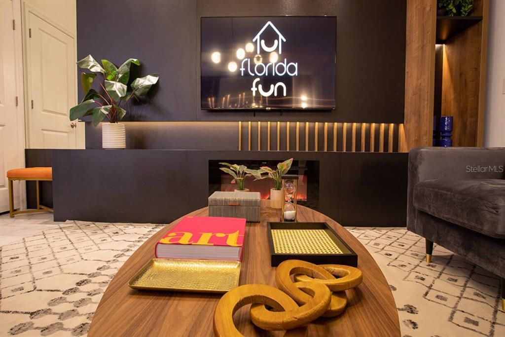 For Sale: $1,150,000 (7 beds, 5 baths, 3994 Square Feet)