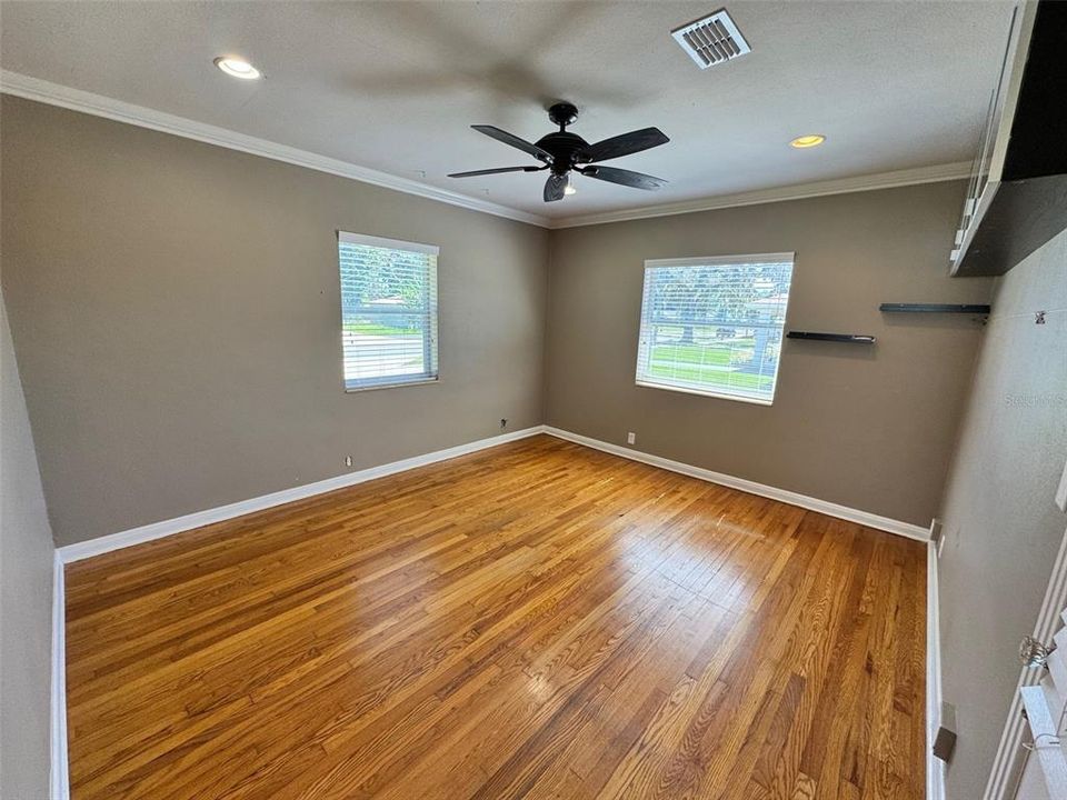 На продажу: $575,000 (0 спален, 0 ванн, 2115 Квадратных фут)