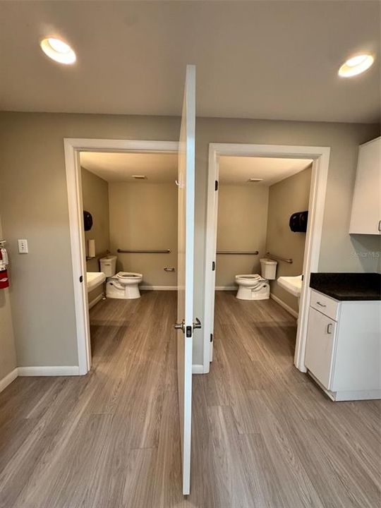 На продажу: $575,000 (0 спален, 0 ванн, 2115 Квадратных фут)