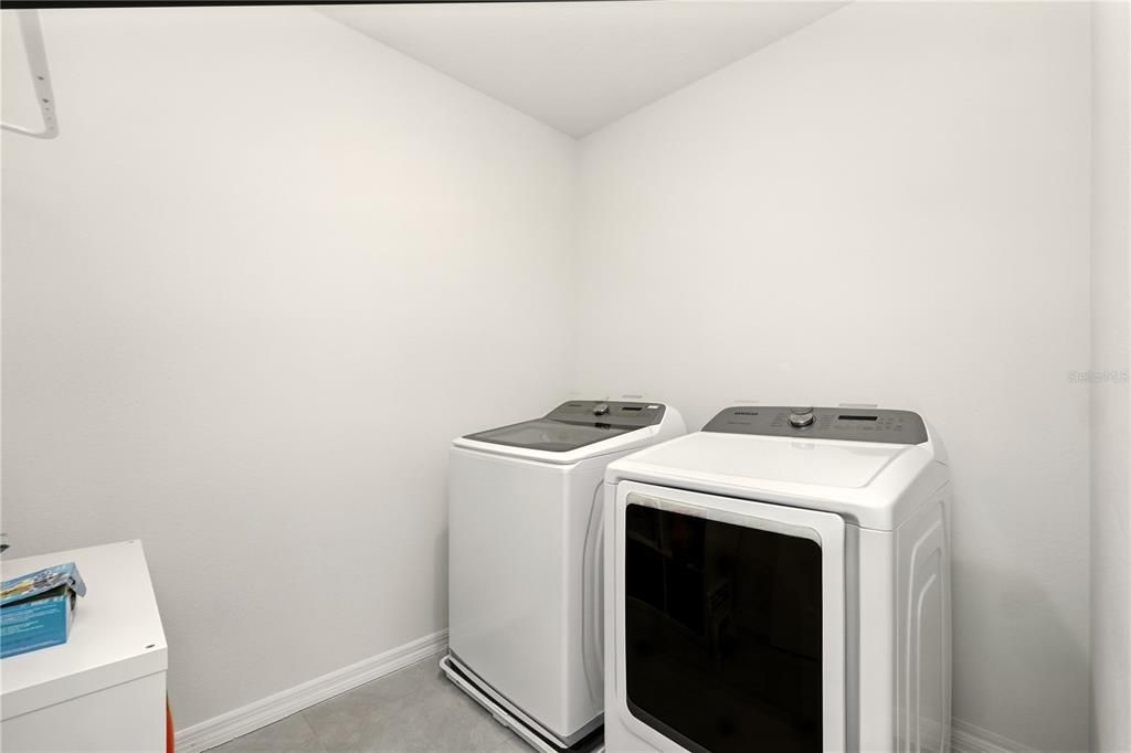 En Venta: $379,500 (5 camas, 3 baños, 2522 Pies cuadrados)