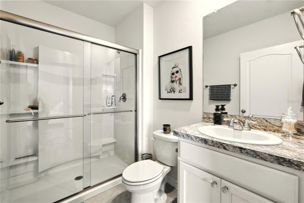 En Venta: $379,500 (5 camas, 3 baños, 2522 Pies cuadrados)