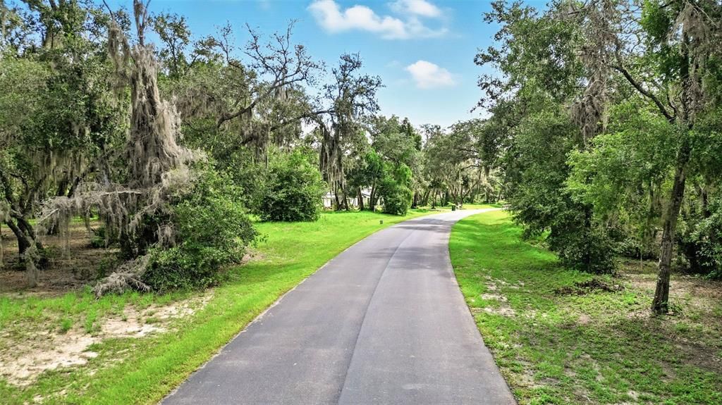 En Venta: $249,000 (5.88 acres)