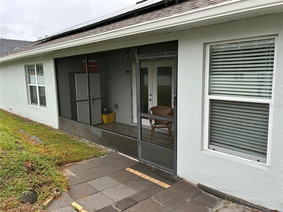 待售: $345,500 (3 贝兹, 2 浴室, 1557 平方英尺)