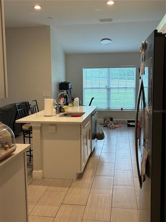 待售: $345,500 (3 贝兹, 2 浴室, 1557 平方英尺)