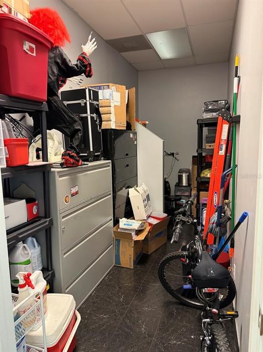 En Venta: $27,000 (0 camas, 0 baños, 1800 Pies cuadrados)