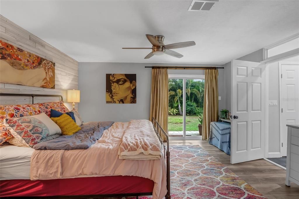 For Sale: $515,000 (3 beds, 2 baths, 1580 Square Feet)