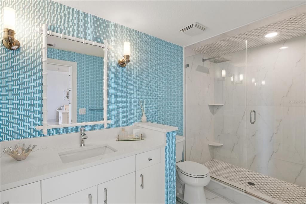 待售: $1,175,000 (2 贝兹, 2 浴室, 1323 平方英尺)