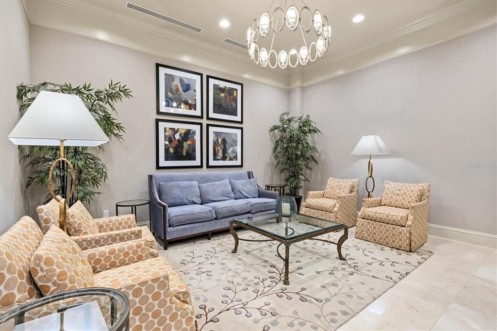 待售: $1,175,000 (2 贝兹, 2 浴室, 1323 平方英尺)