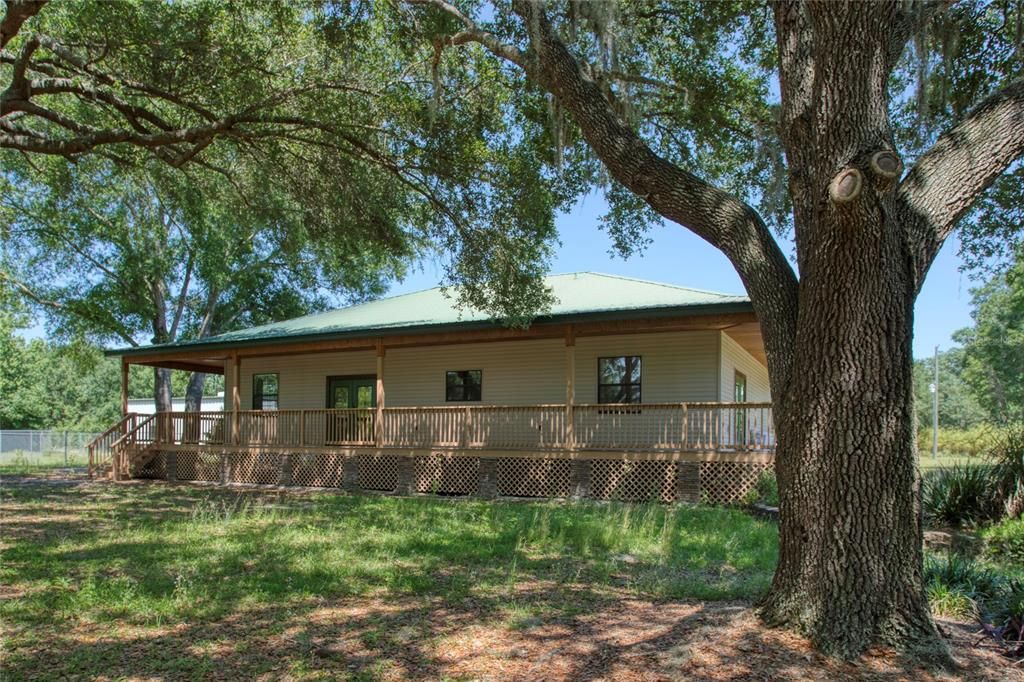 For Sale: $682,000 (3 beds, 2 baths, 2016 Square Feet)