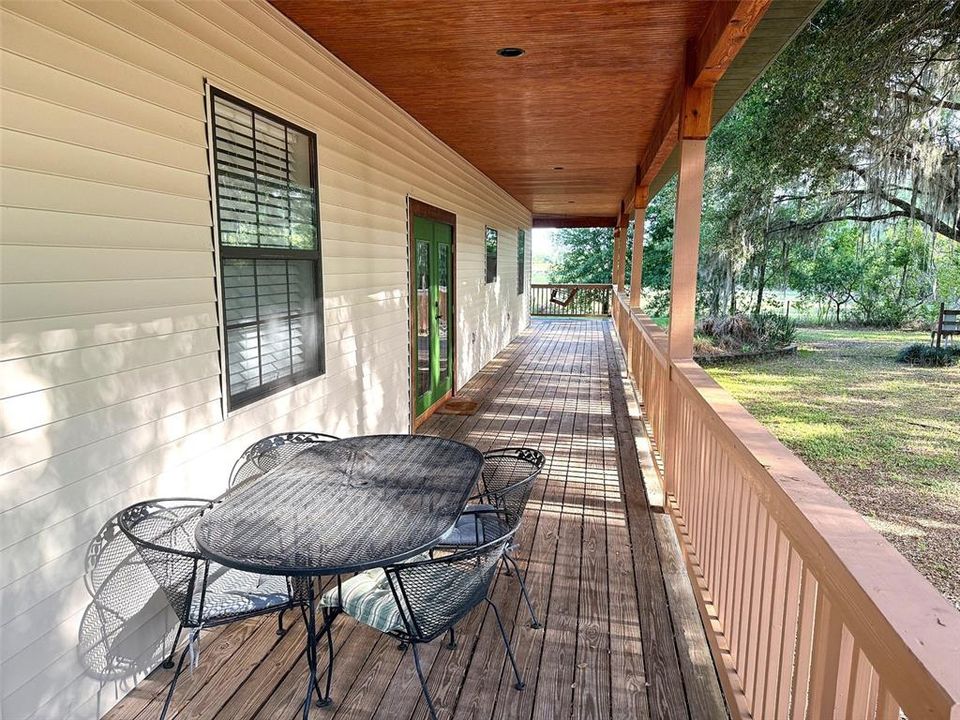 For Sale: $620,000 (3 beds, 2 baths, 2016 Square Feet)