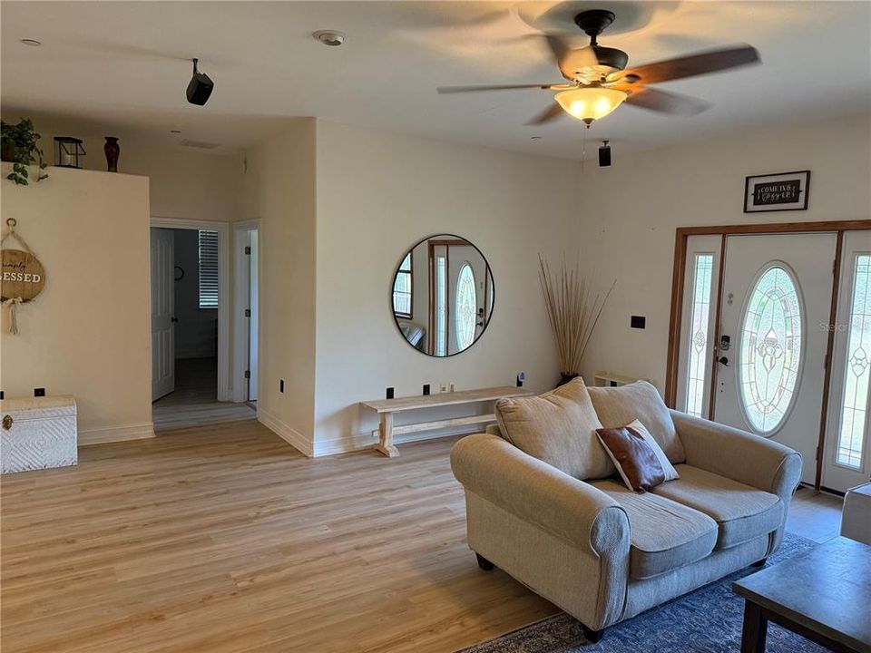 For Sale: $682,000 (3 beds, 2 baths, 2016 Square Feet)