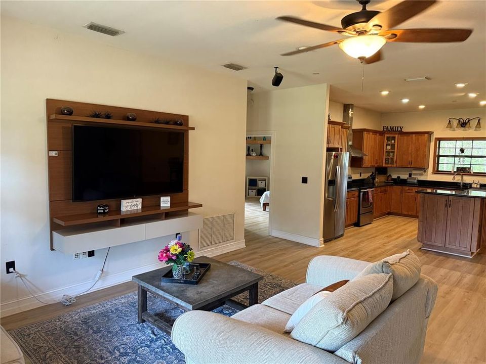 For Sale: $682,000 (3 beds, 2 baths, 2016 Square Feet)