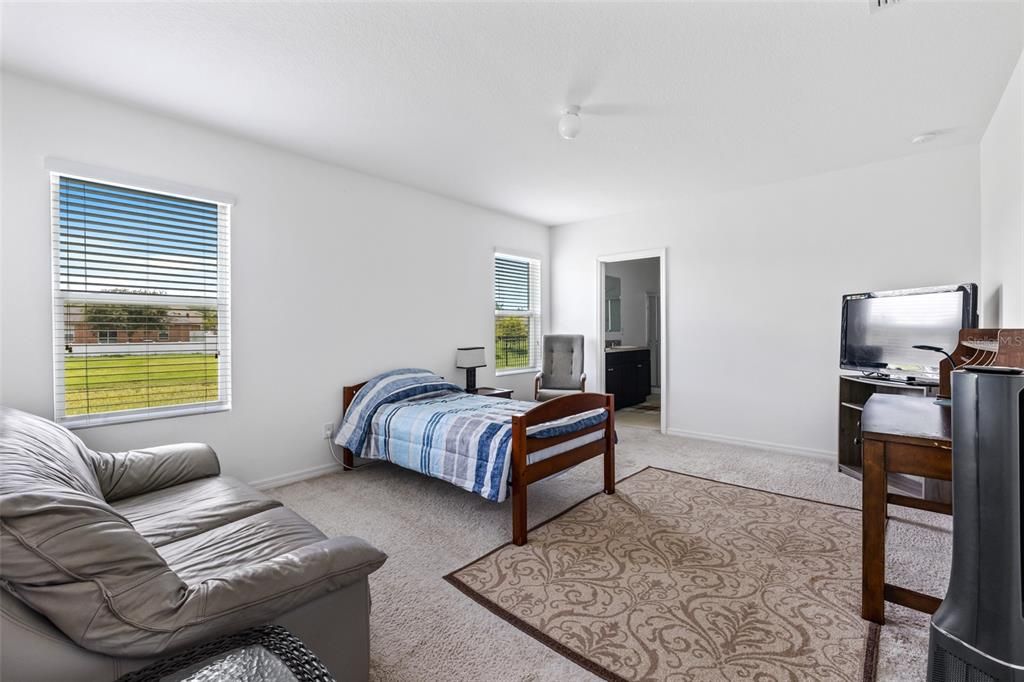 待售: $334,900 (3 贝兹, 2 浴室, 1760 平方英尺)