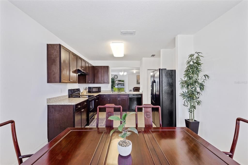 待售: $334,900 (3 贝兹, 2 浴室, 1760 平方英尺)