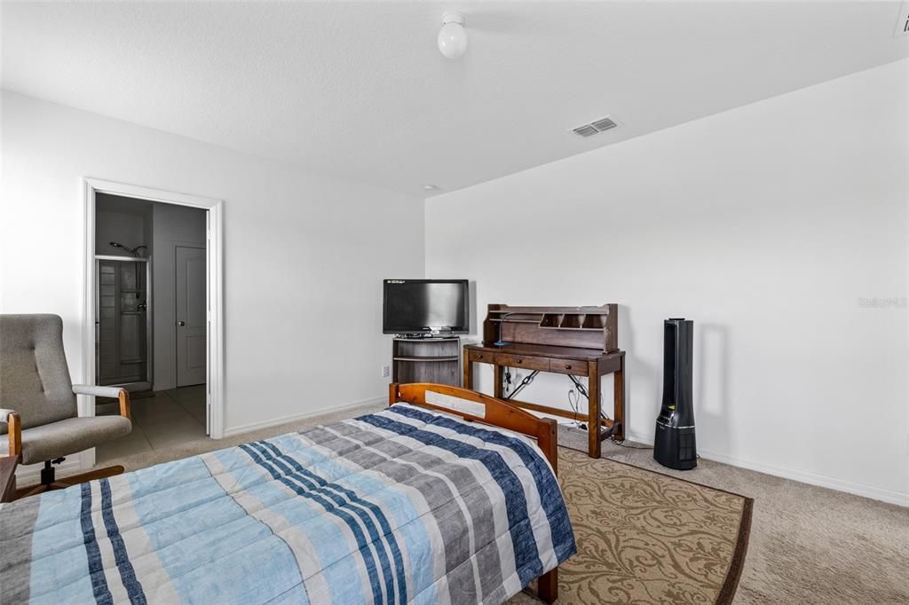 待售: $334,900 (3 贝兹, 2 浴室, 1760 平方英尺)