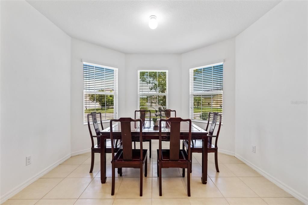 待售: $334,900 (3 贝兹, 2 浴室, 1760 平方英尺)