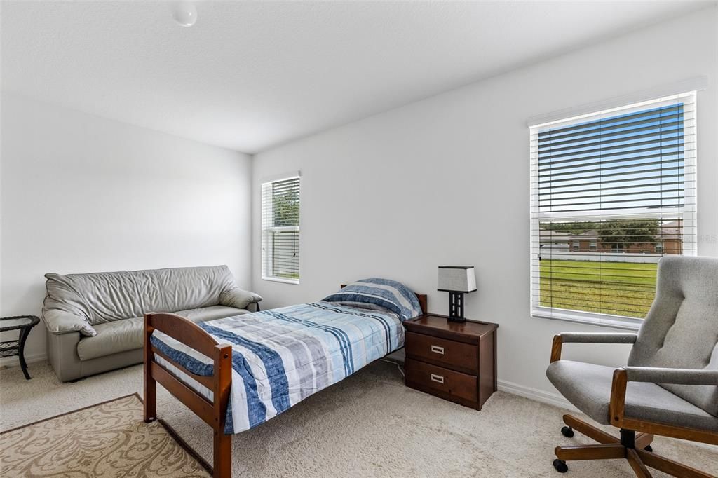 待售: $334,900 (3 贝兹, 2 浴室, 1760 平方英尺)