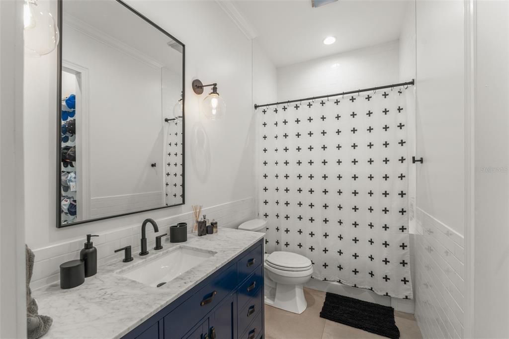 En Venta: $3,395,000 (5 camas, 4 baños, 5139 Pies cuadrados)