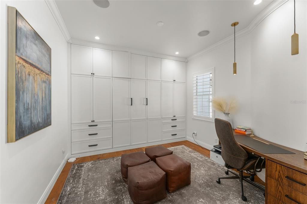 En Venta: $3,395,000 (5 camas, 4 baños, 5139 Pies cuadrados)