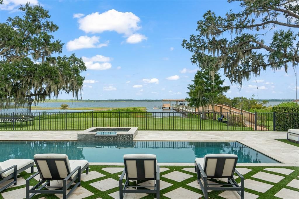 En Venta: $3,395,000 (5 camas, 4 baños, 5139 Pies cuadrados)