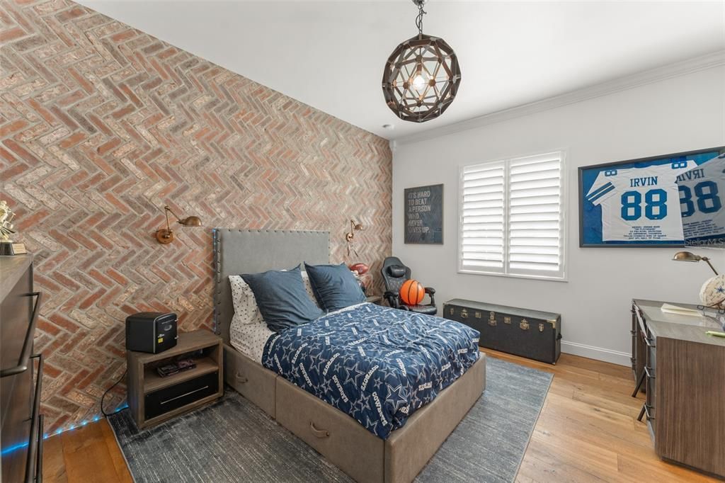 En Venta: $3,395,000 (5 camas, 4 baños, 5139 Pies cuadrados)