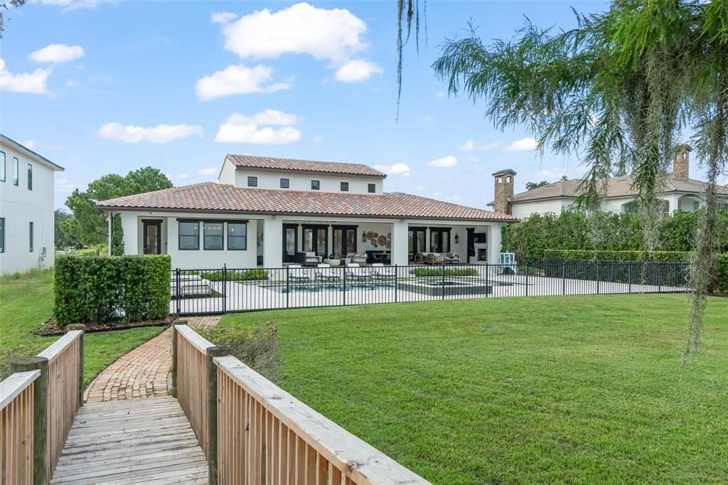 En Venta: $3,395,000 (5 camas, 4 baños, 5139 Pies cuadrados)