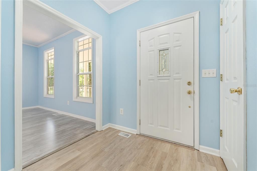 待售: $399,900 (3 贝兹, 2 浴室, 2012 平方英尺)