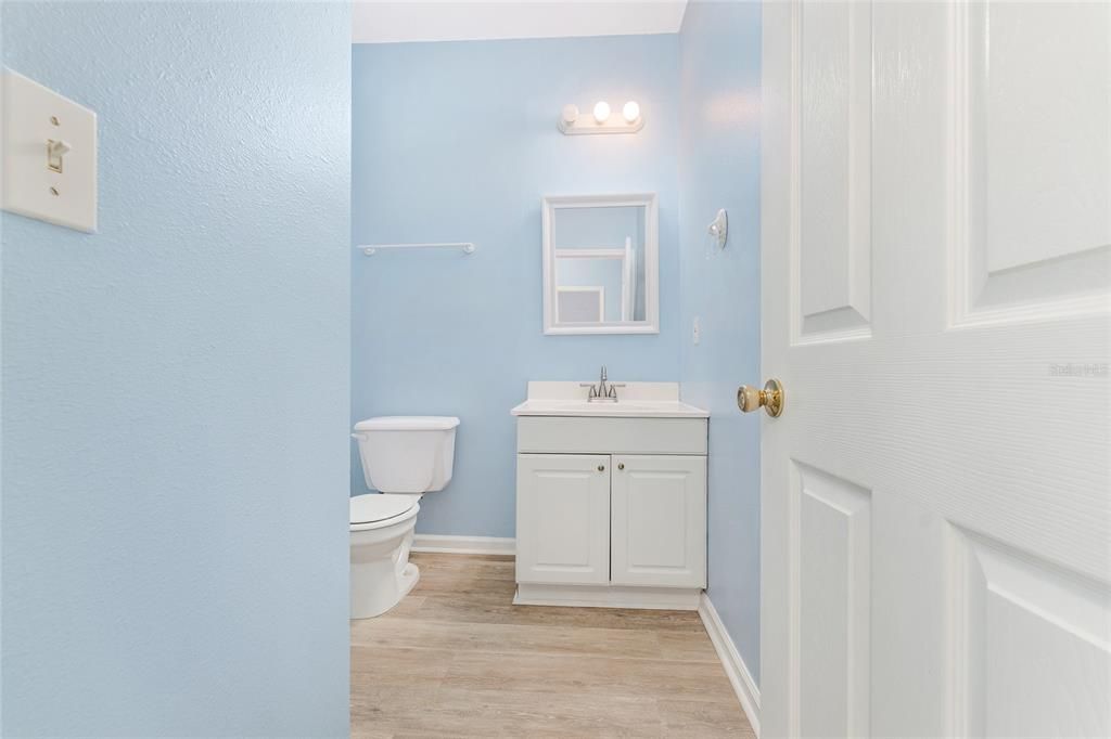 待售: $399,900 (3 贝兹, 2 浴室, 2012 平方英尺)