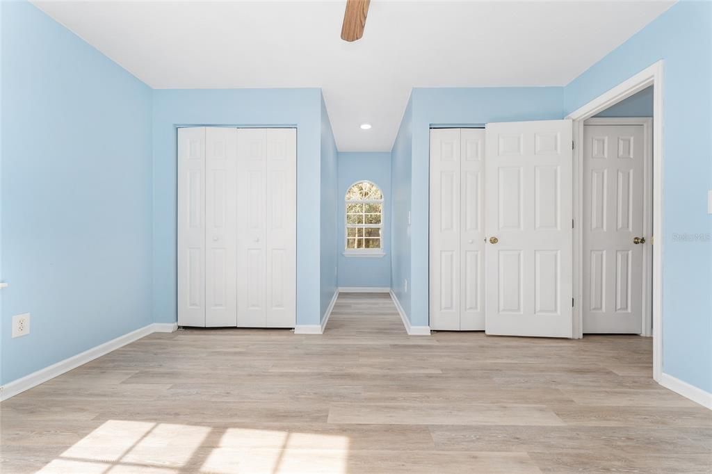 待售: $399,900 (3 贝兹, 2 浴室, 2012 平方英尺)