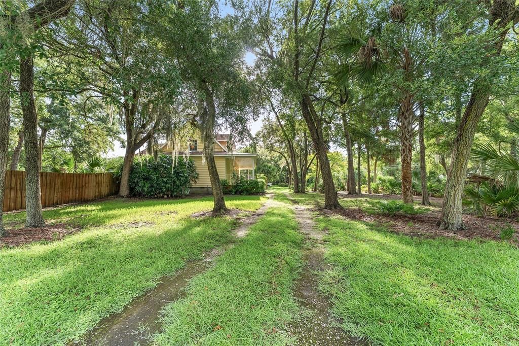 待售: $399,900 (3 贝兹, 2 浴室, 2012 平方英尺)