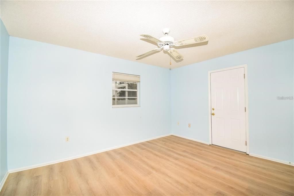 En Renta: $2,450 (3 camas, 2 baños, 1845 Pies cuadrados)