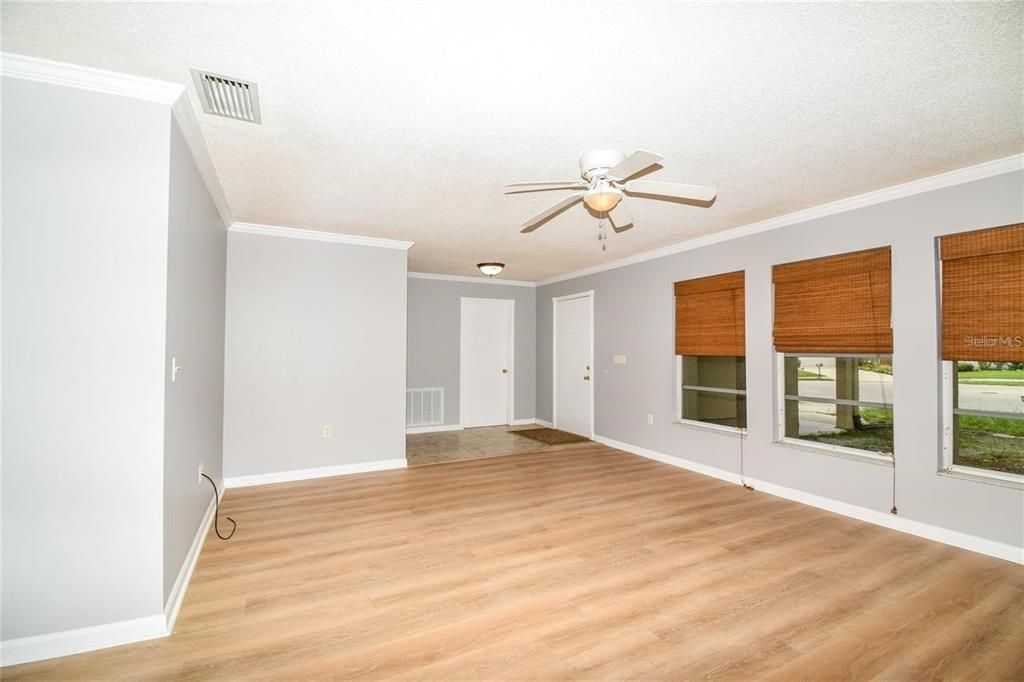 En Renta: $2,450 (3 camas, 2 baños, 1845 Pies cuadrados)