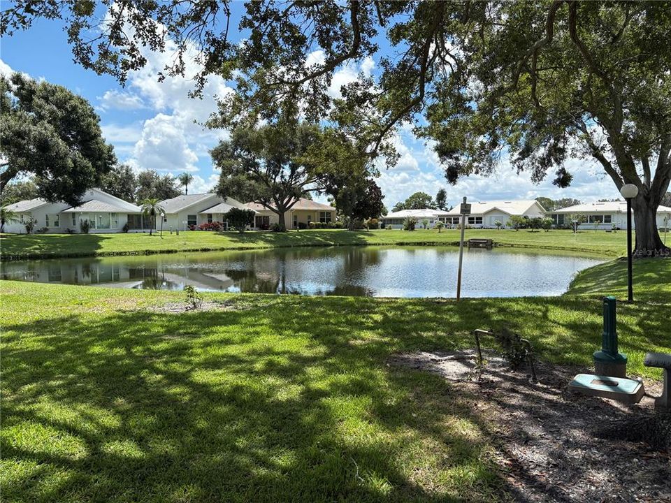 Под контрактом: $178,000 (2 спален, 2 ванн, 1100 Квадратных фут)