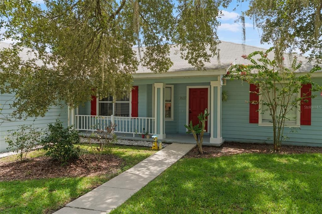 Под контрактом: $357,500 (4 спален, 2 ванн, 1790 Квадратных фут)