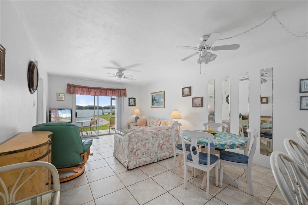 Activo con contrato: $149,000 (2 camas, 2 baños, 1044 Pies cuadrados)