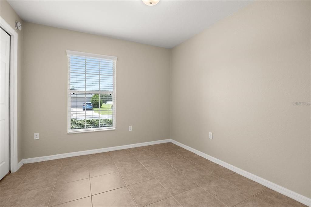 For Rent: $1,995 (3 beds, 2 baths, 1261 Square Feet)